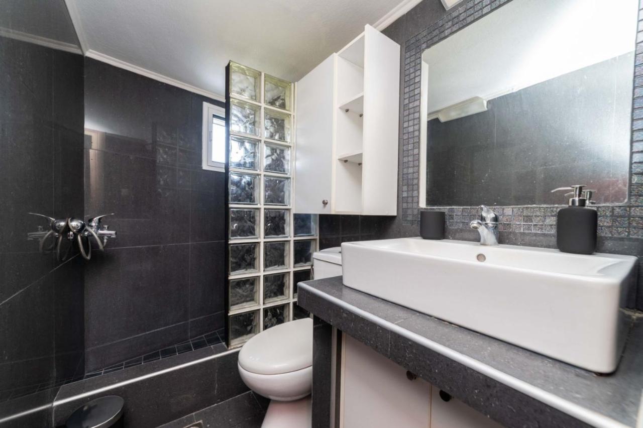 Elena 4 Apartment เนอาเปรามอส ภายนอก รูปภาพ